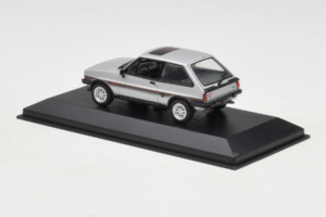 Ford Fiesta XR2 Sudrabs Minichamps 1:43 400085160 Metāls — attēls 3 no 4