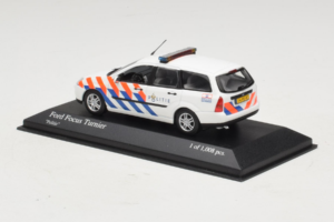 Ford Focus Turnier Politie Minichamps 1:43 430087092 Metāls — attēls 3 no 4
