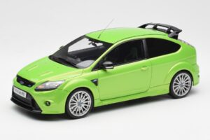 Ford Focus RS Mk2 Zaļš Otto 1:18 OT381 Sveķi