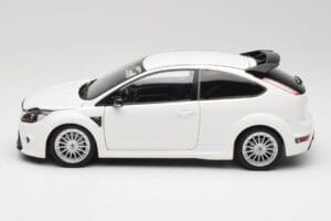 Ford Focus RS Mk2 Balts Minichamps 1:18 100080002 Metāls — attēls 4 no 8