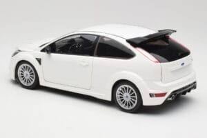 Ford Focus RS Mk2 Balts Minichamps 1:18 100080002 Metāls — attēls 7 no 8