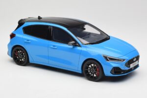 Ford Focus ST Edition Mk4 Azure Blue Otto 1:18 OT1186 Sveķi — attēls 4 no 6