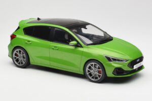Ford Focus ST Mk4 Zaļš MCG 1:18 MCG18452 Metāls — attēls 4 no 6