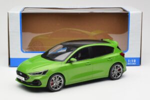 Ford Focus ST Mk4 Zaļš MCG 1:18 MCG18452 Metāls — attēls 6 no 6
