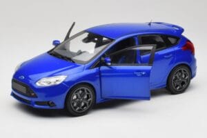 Ford Focus ST Mk2 Blue Metallic Minichamps 1:18 110082001 Metāls — attēls 2 no 8