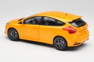 Ford Focus ST Mk2 Tangerine Scream Minichamps 1:18 110082005 Metāls — attēls 7 no 8