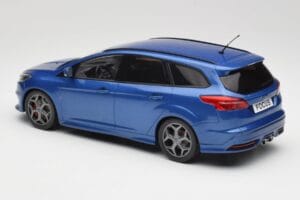 Ford Focus ST Turnier Mk3 Zils MCG 1:18 MCG18465 Metāls — attēls 5 no 6