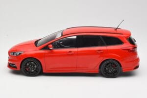 Ford Focus ST Turnier Mk3 Race Red MCG 1:18 MCG18466 Metāls — attēls 3 no 6