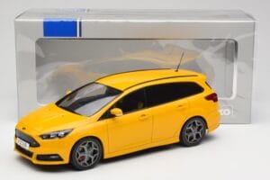 Ford Focus ST Turnier Mk3 Dzeltens MCG 1:18 MCG18464 Metāls — attēls 6 no 6