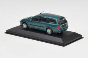 Ford Focus Mk1 Turnier Zaļš Minichamps 1:43 FOCUS003 Metāls — attēls 3 no 5