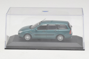 Ford Focus Mk1 Turnier Zaļš Minichamps 1:43 FOCUS003 Metāls — attēls 4 no 5