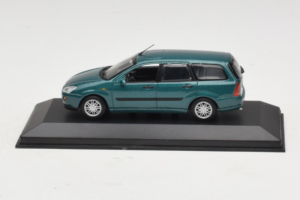 Ford Focus Mk1 Turnier Zaļš Minichamps 1:43 FOCUS003 Metāls