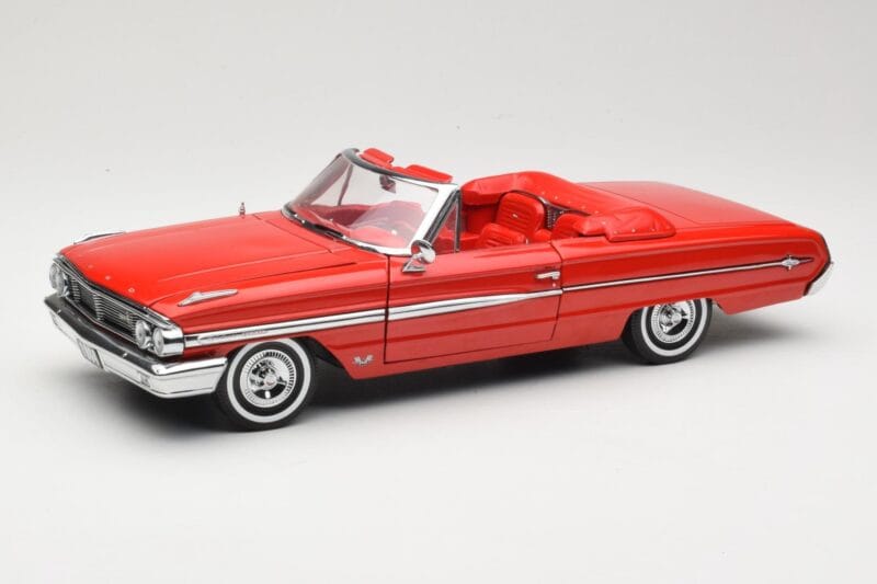 Ford Galaxie 500 Kabriolets Sarkans Sun Star 1:18 1420 Metāls