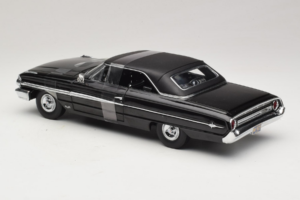 Ford Galaxie 500 Men in Black 3 Movie GreenLight 1:18 15301 Metāls — attēls 5 no 6