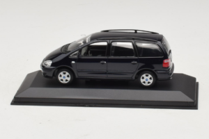 Ford Galaxy Mk2 Melns Minichamps 1:43 GALAXY002 Metāls