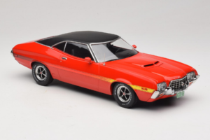 Ford Gran Torino Sport Sarkans IXO 1:18 18CMC263 Metāls — attēls 4 no 6
