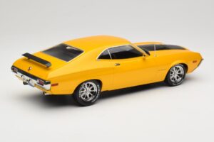 Ford Gran Torino Sport Dzeltens IXO 1:18 18CMC186 Metāls — attēls 2 no 6