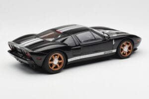 Ford GT Melns Ar Baltām Svītrām AUTOart 1:18 73023 Metāls — attēls 3 no 8