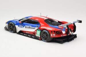 Ford GT GTE #68 D. Muller / J. Hand / S. Bourdais Chip Ganassi Racing LMGTE Pro 24 Hours of Le Mans 2016 Winner Minichamps 1: — attēls 5 no 6