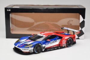 Ford GT #68 D. Muller / J. Hand / S. Bourdais LMGTE Pro Winner 24 Hours of Le Mans 2016 Minichamps 1:18 4012138143098 Metāls — attēls 6 no 6
