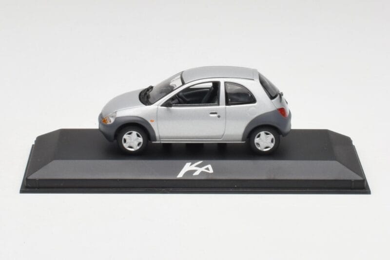 Ford Ka Mk1 Sudraba Pelēks Minichamps 1:43 130248 Metāls