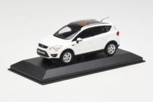 Ford Kuga Mk1 Balts Minichamps 1:43 KUGA001 Metāls — attēls 2 no 4