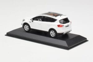 Ford Kuga Mk1 Balts Minichamps 1:43 KUGA001 Metāls — attēls 3 no 4
