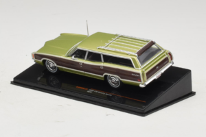 Ford LTD Country Squire Green Bronze IXO 1:43 CLC608N Metāls — attēls 3 no 5