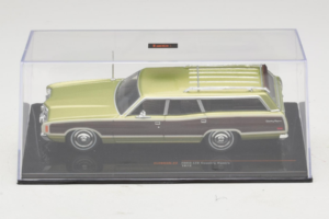 Ford LTD Country Squire Green Bronze IXO 1:43 CLC608N Metāls — attēls 4 no 5