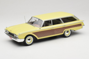 Ford Country Squire Dzeltens MCG 1:18 MCG18048 Metāls