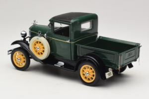 Ford Model A Pickup Valley Green Motor City 1:18 40003 Metāls — attēls 7 no 8