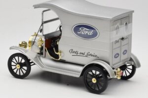 Ford Model T Delivery Truck Sudrabs Eagle Collectibles 1:18 430600 Metāls — attēls 5 no 6
