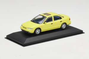 Ford Mondeo Mk1 Citrus Yellow Minichamps 1:43 MIN0821001 Metāls — attēls 2 no 4