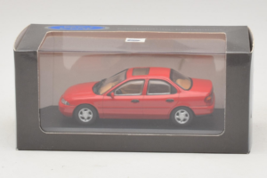 Ford Mondeo Mk1 Sedans Sarkans Minichamps 1:43 82000 Metāls — attēls 4 no 4