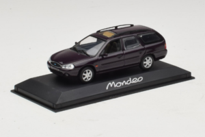 Ford Mondeo Mk1 Turnier Dark Blue Metallic Minichamps 1:43 43306312 Metāls — attēls 2 no 4