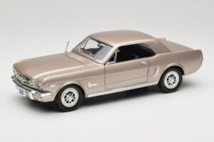 Ford Mustang 1964 1/2 Sudrabs Mira 1:18 6127 Metāls
