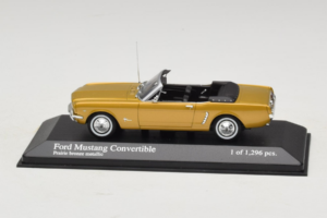 Ford Mustang Kabriolets Zeltains Minichamps 1:43 400082432 Metāls