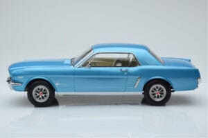 Ford Mustang Coupe Tirkīzs Norev 1:18 182800 Metāls — attēls 3 no 6