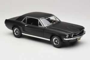 Ford Mustang Creed Movie GreenLight 1:18 13611 Metāls — attēls 6 no 8
