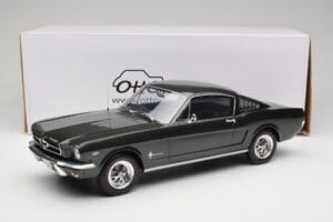 Ford Mustang Fastback Ivy Green Otto 1:12 G079 Sveķi — attēls 6 no 6