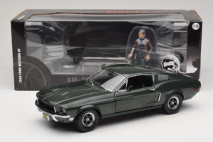 Ford Mustang GT Bullitt ar Steve McQueen Figūriņu Greenlight 1:18 12885 Metāls — attēls 8 no 8