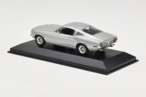 Ford Mustang GT Sudrabs Minichamps 1:43 FORD001 Metāls — attēls 3 no 4