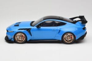 Ford Mustang GTD Antimatter Blue Metallic GT Spirit 1:18 GT473 Sveķi — attēls 3 no 6