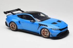 Ford Mustang GTD Antimatter Blue Metallic GT Spirit 1:18 GT473 Sveķi — attēls 4 no 6