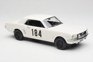 Ford Mustang Hardtop #184 B. Neyret / J. Terramorsi Rally Monte Carlo 1965 Norev 1:18 182801 Metāls — attēls 4 no 6