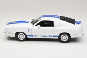 Ford Mustang II Cobra II Charlie's Angels Movie Greenlight 1:18 12880 Metāls — attēls 4 no 8