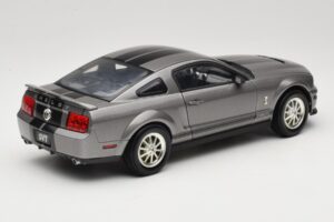 Ford Mustang S197 Shelby GT500 40th Anniversary Pelēks Shelby Collectibles 1:18 DC075005 Metāls — attēls 3 no 8