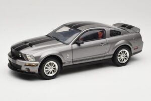 Ford Mustang S197 Shelby GT500 40th Anniversary Pelēks Shelby Collectibles 1:18 DC075005 Metāls