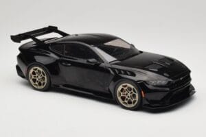 Ford Mustang S650 GTD Melns IXO 1:18 MCG18578 Metāls — attēls 4 no 6