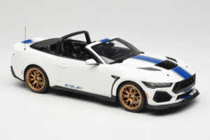Ford Mustang S650 Shelby Super Snake Oxford White GT Spirit 1:18 GT572 Sveķi — attēls 4 no 6